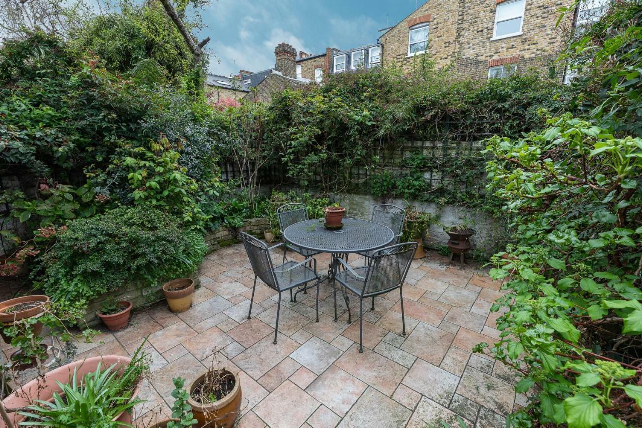 Апартаменти Joivy Splendid Flat With Garden Near Battersea Park Лондон Екстер'єр фото